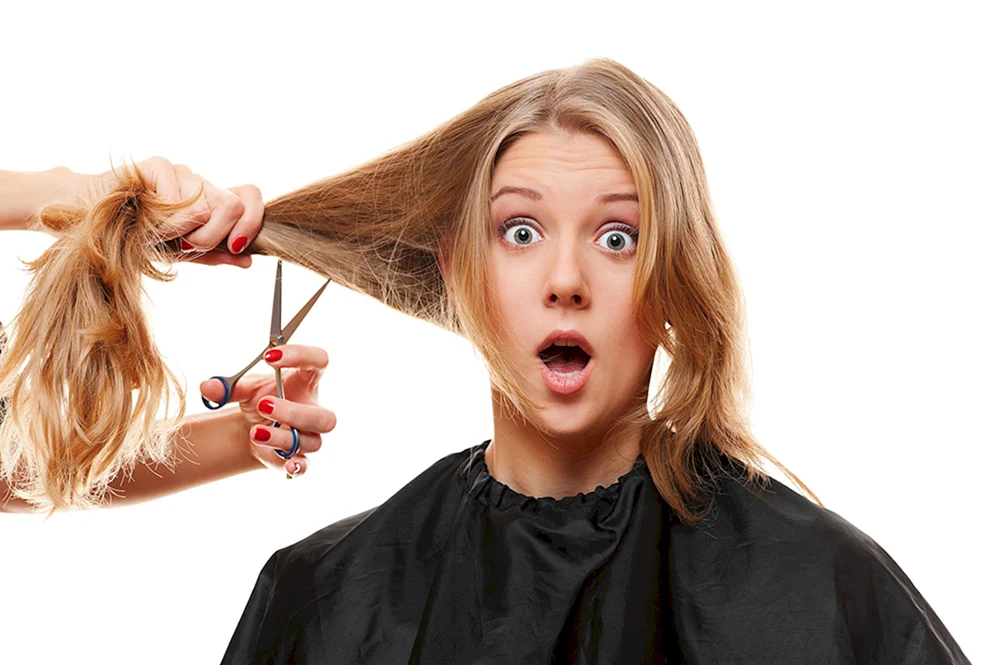 Mädchen beim Friseur