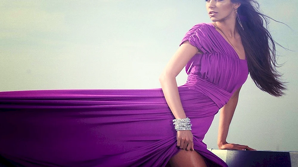 Mädchen in einem schönen Kleid