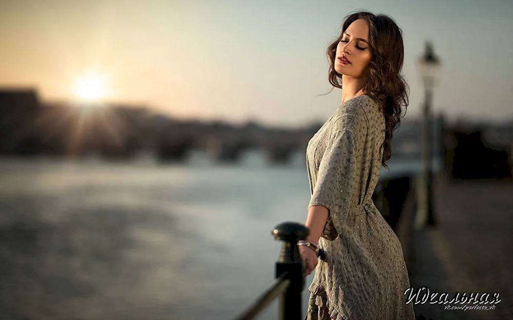 Mädchen im schönen Kleid