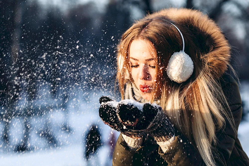 Mädchen im Schnee