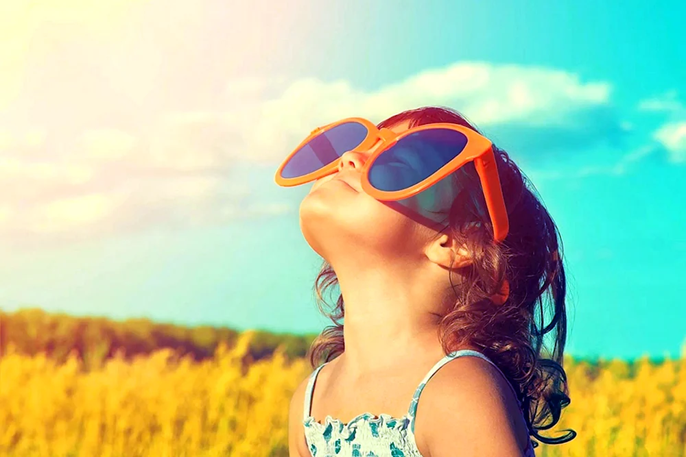 Sonnenblume mit Sonnenbrille