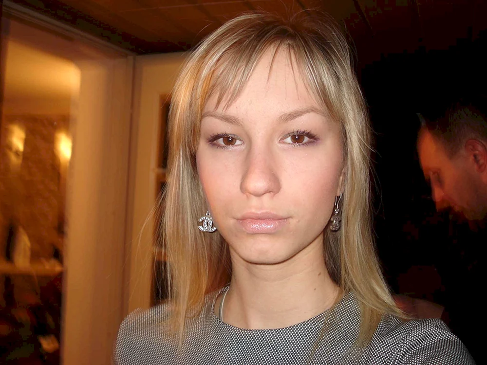 Lange schüttere Haare