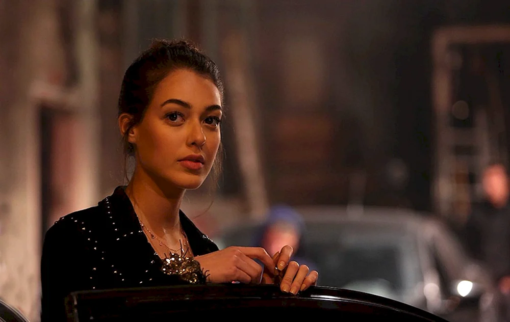 Dylan Çiçek Deniz Çukur