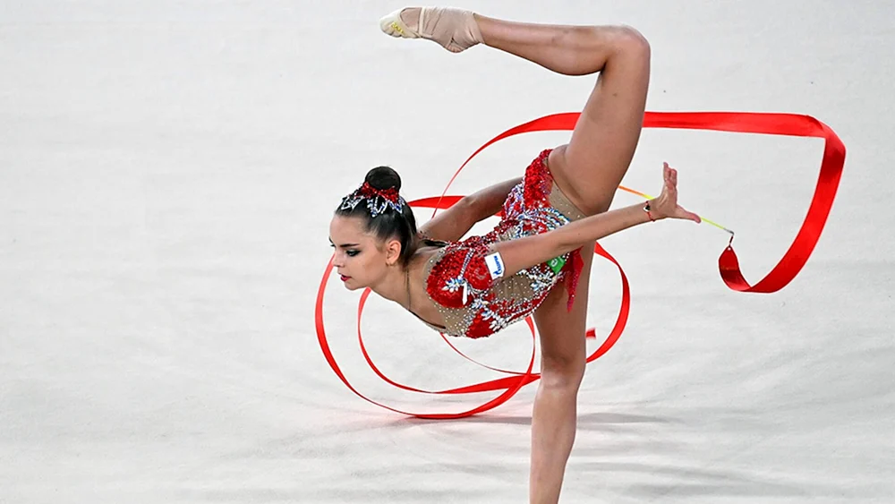 Turnerin Dina Averina 2021