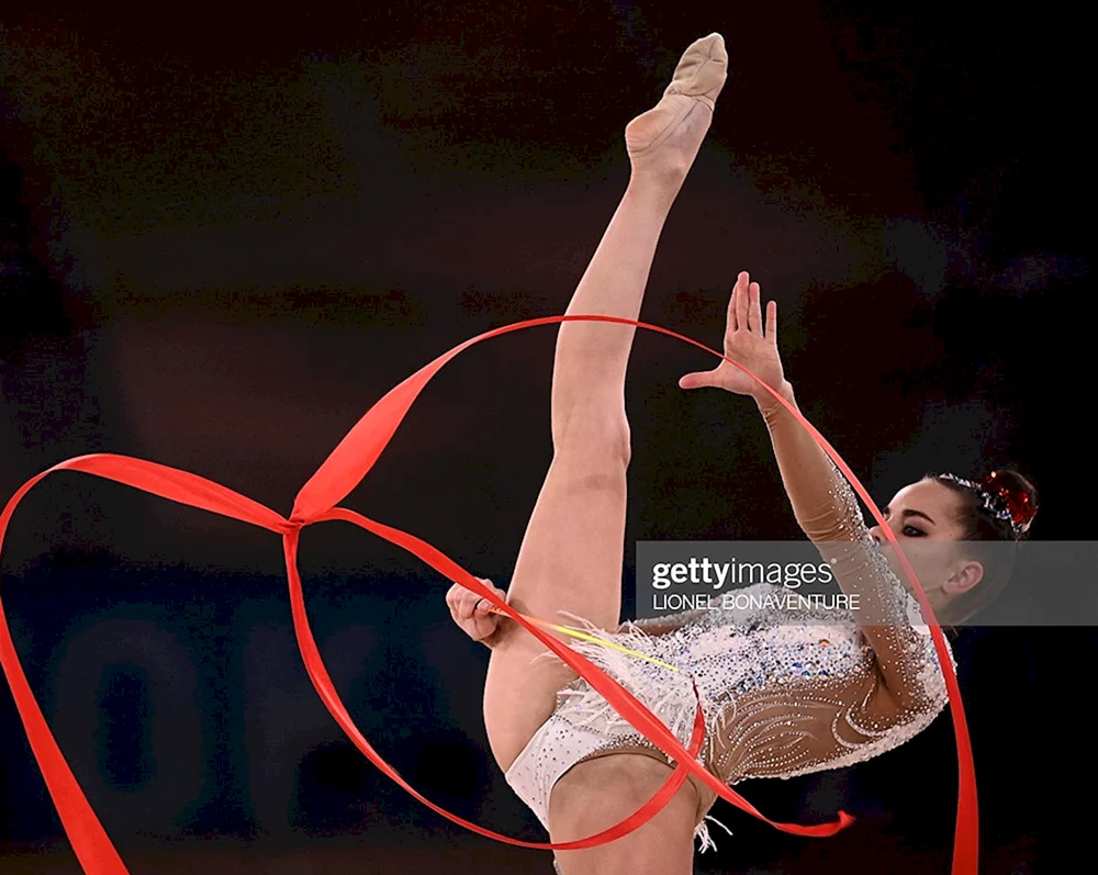 Dina Averina nu