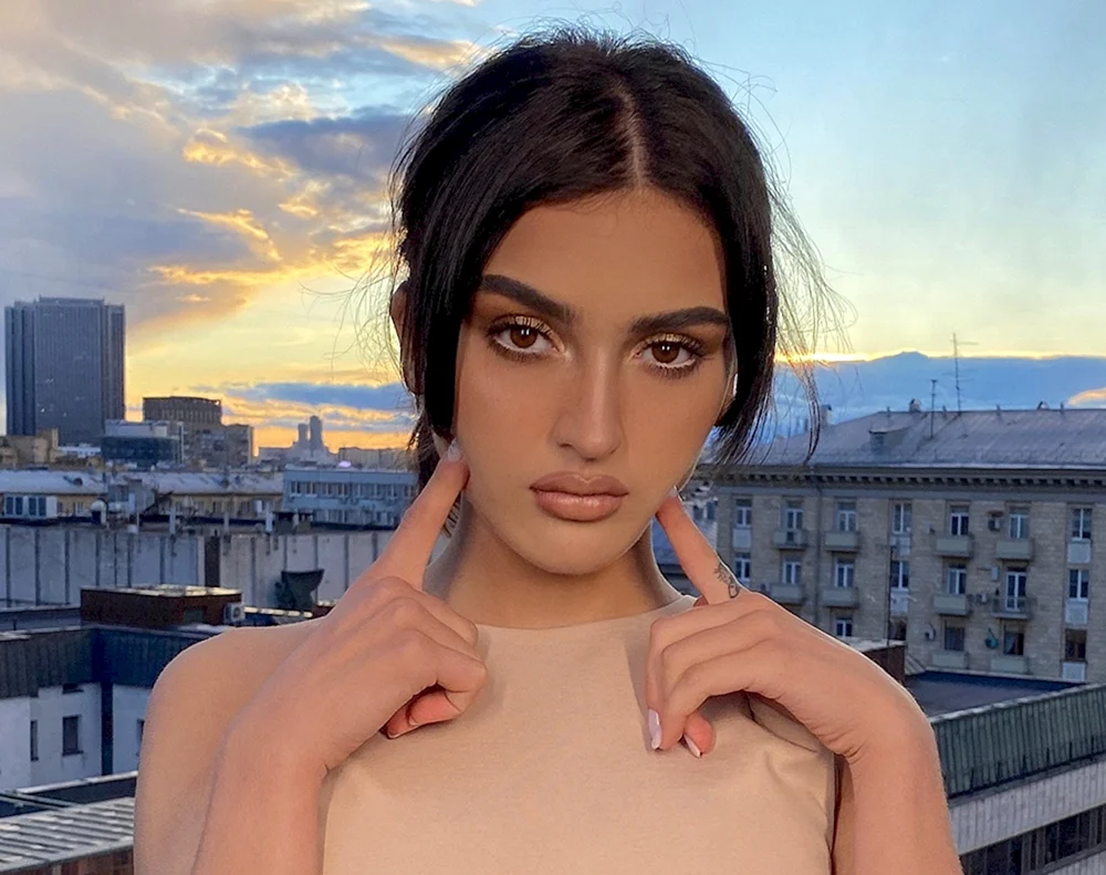 Dina saeva 2021
