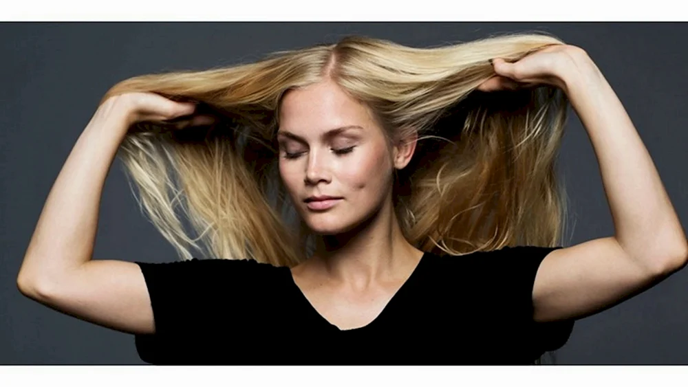 Lange schüttere Haare