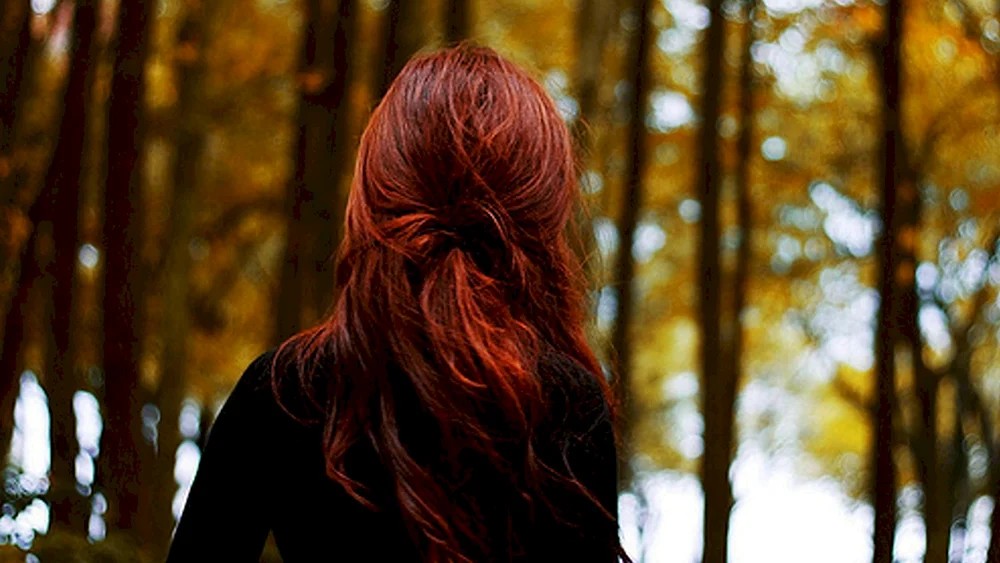 Lange rote Haare