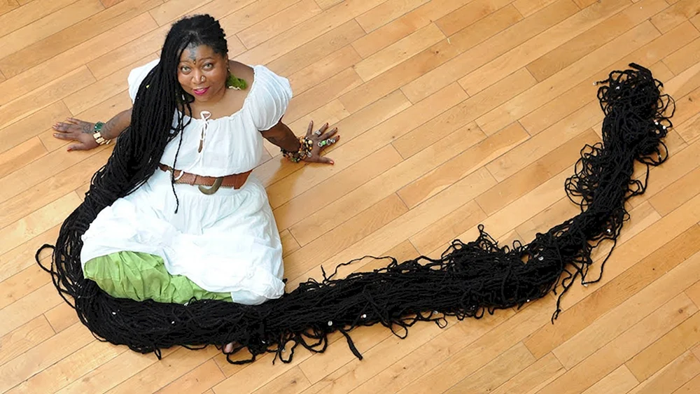 Lange Haare Asha Mandela