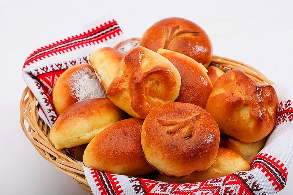 Pirozhki mit Pirozhki.