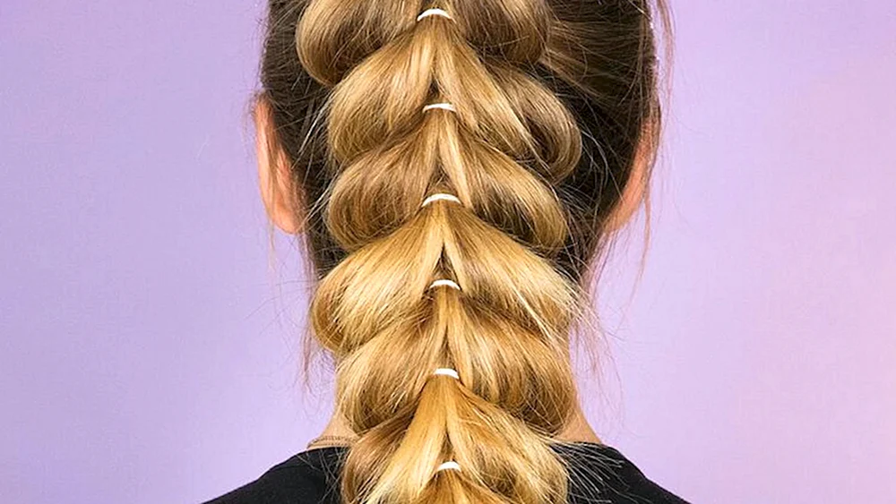 Mädchenfrisuren