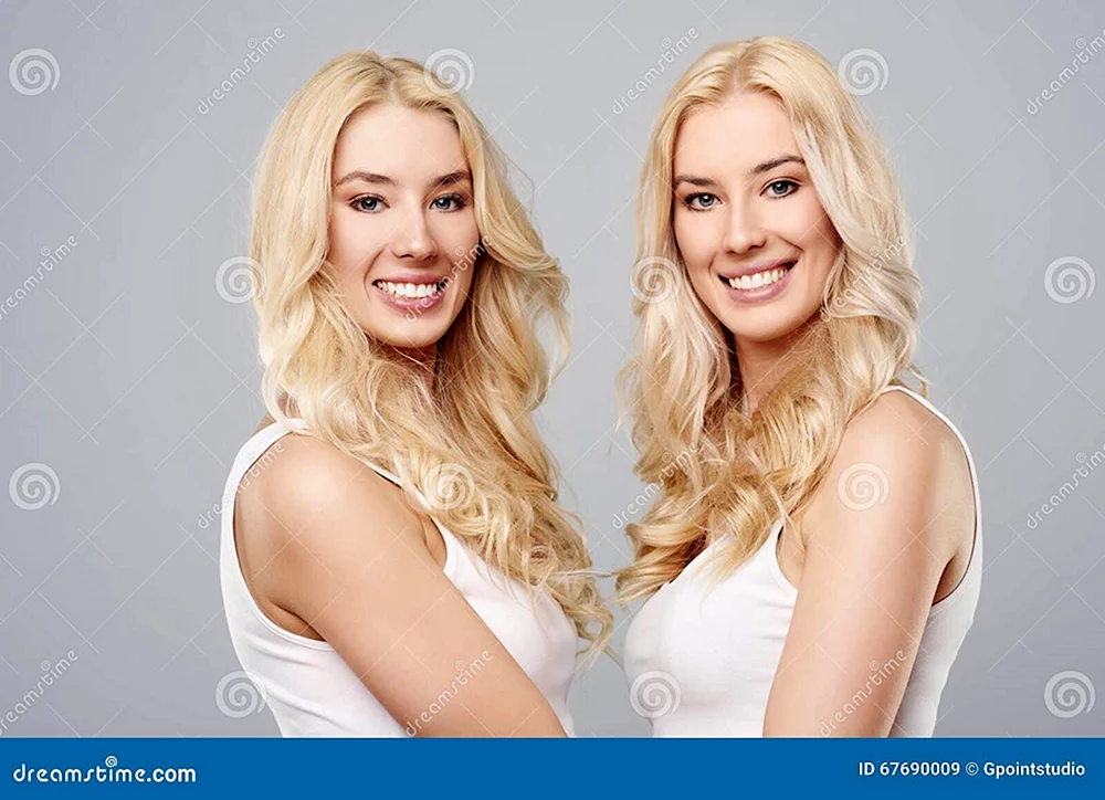 DSZM-Direktorin der stellvertretenden blonden Zwillinge