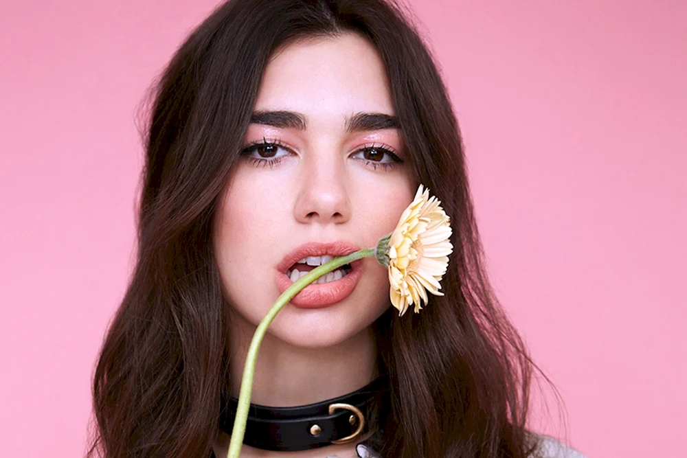 Dua Lipa