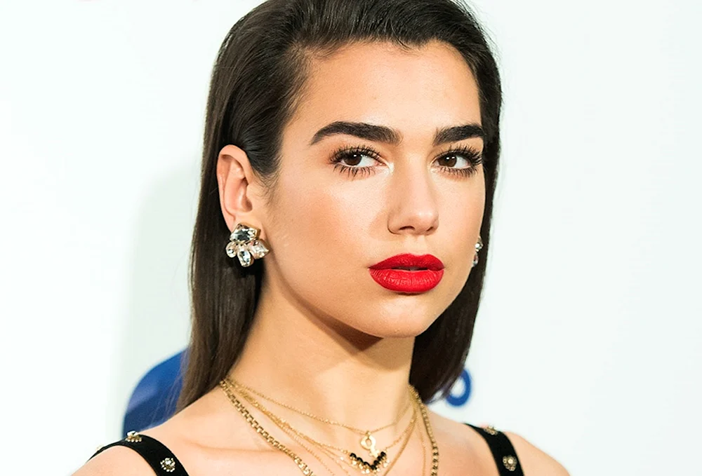 Dua Lipa