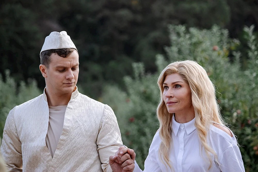 Two Hills 2022 Serie 1 Staffel