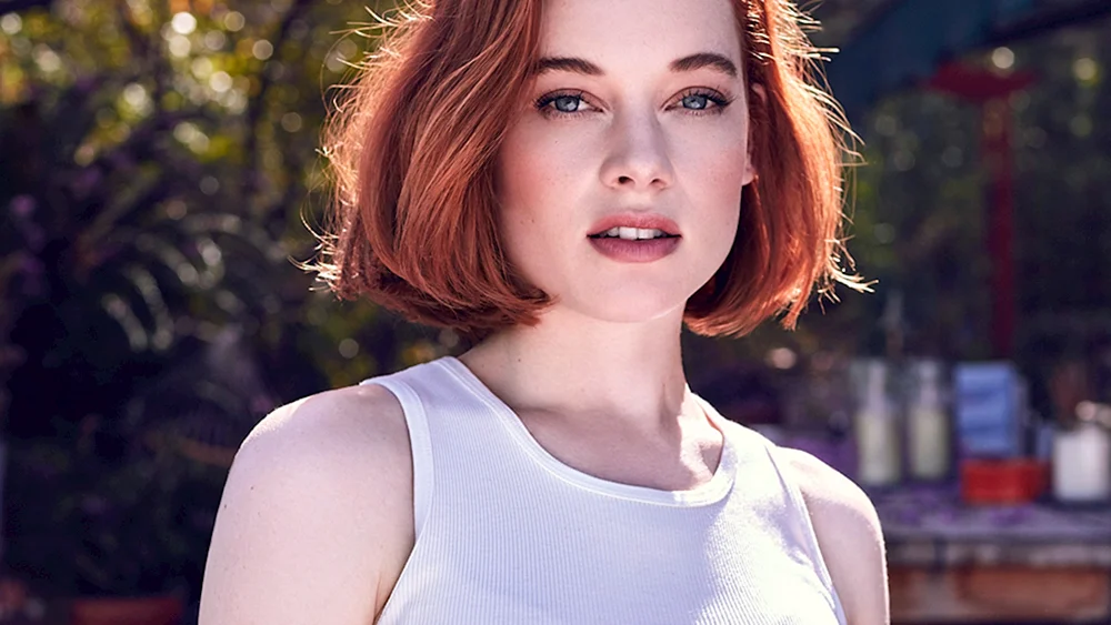 Jane Levy Figur