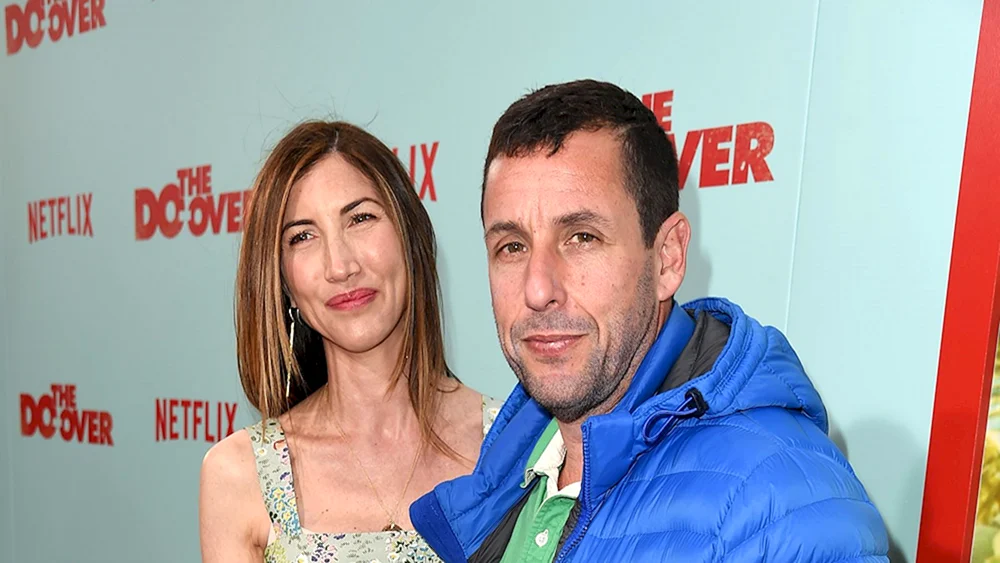 Jackie Titone und Adam Sandler