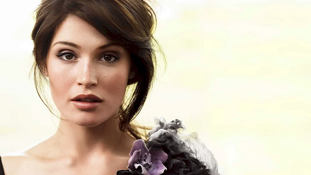 Djemma Arterton Arterton