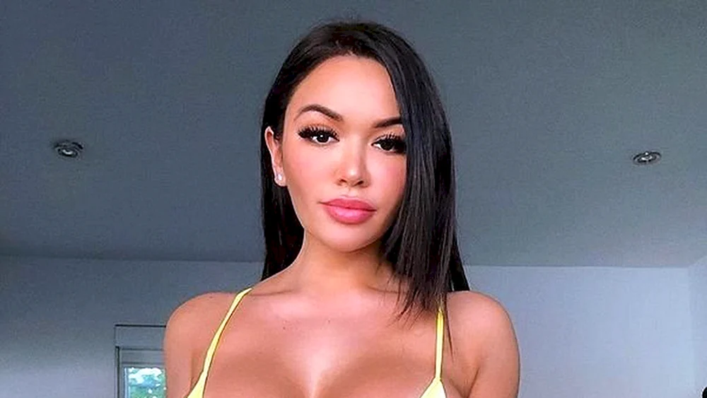 Genesis Mia Lopez