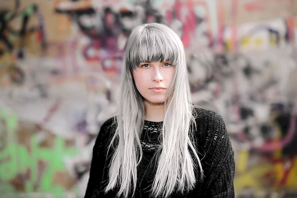 Jenny aschiger Pony