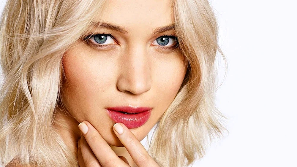 Jennifer. Lawrence