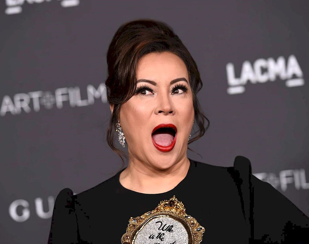 Jennifer Tilly 2021