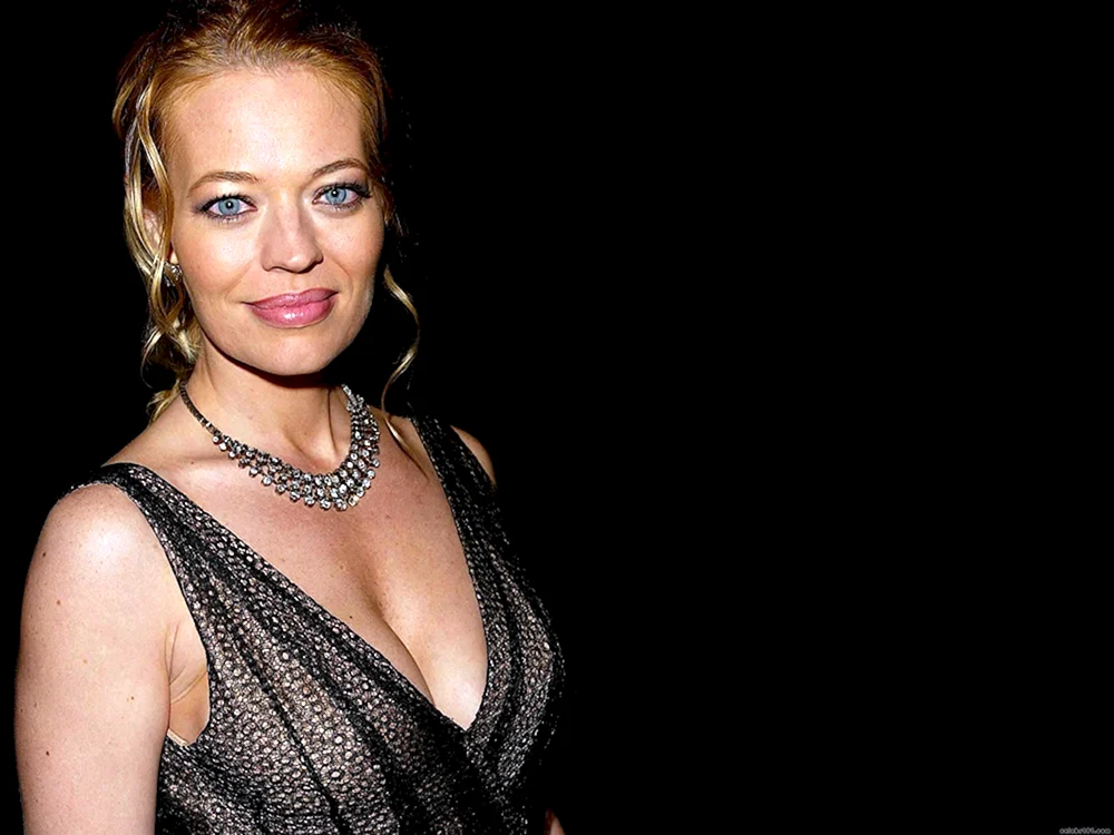 Jeri Ryan