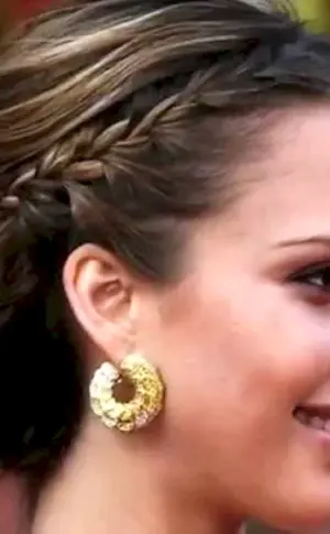 Jessica Alba Hochsteckfrisuren