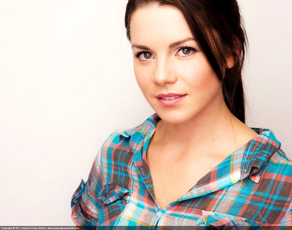Jessica Grace Smith Spartacus