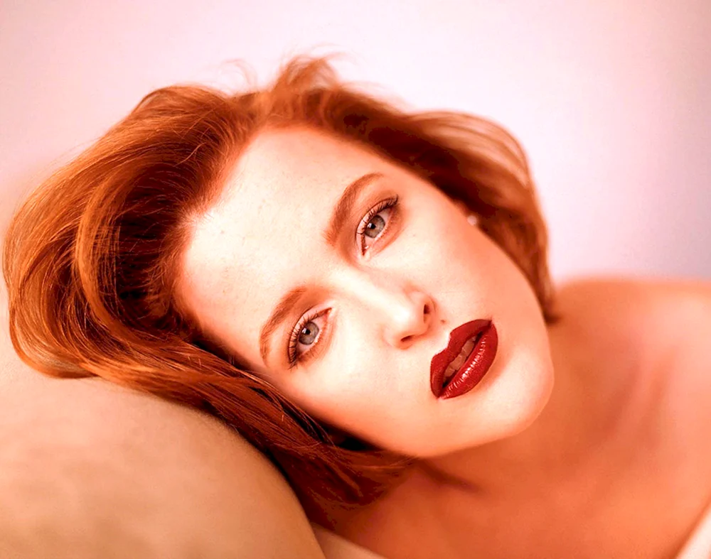 Gillian Anderson