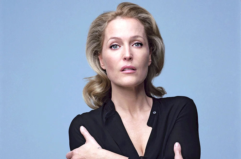 Gillian Anderson