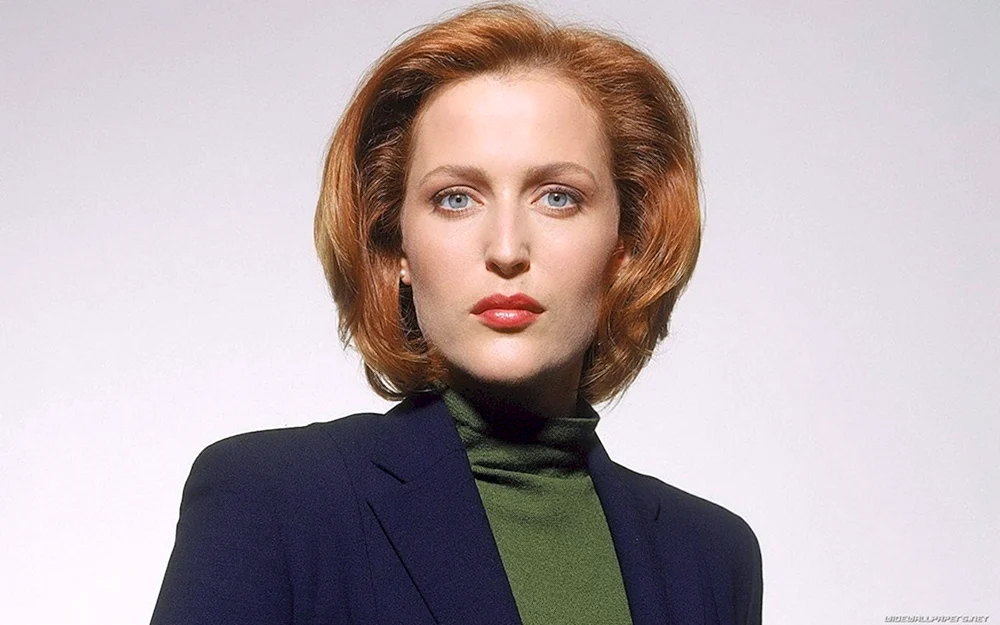 Gillian Anderson