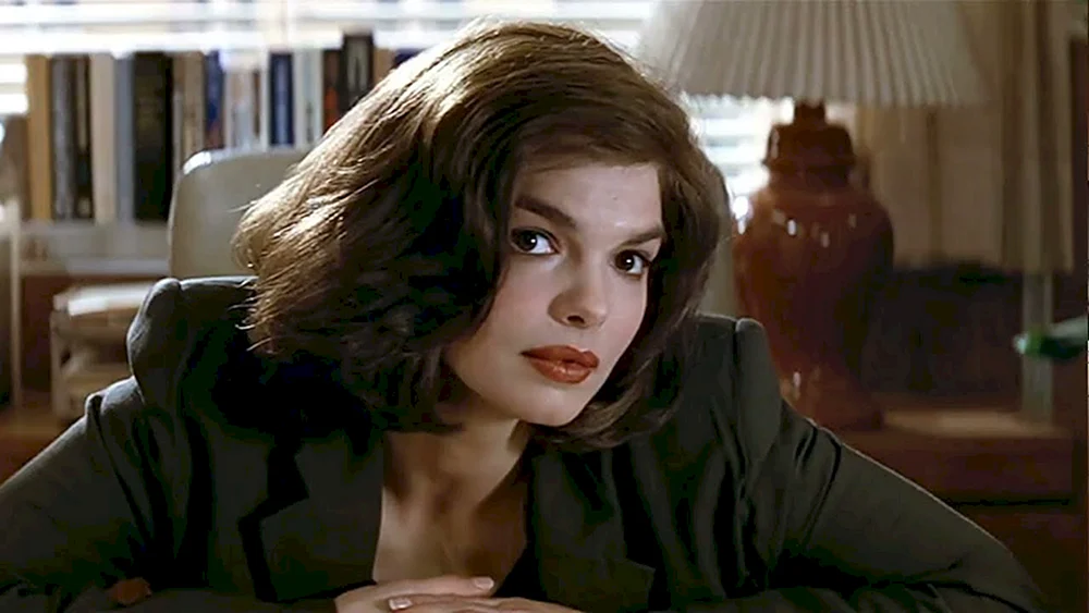 Jeanne Tripplehorn