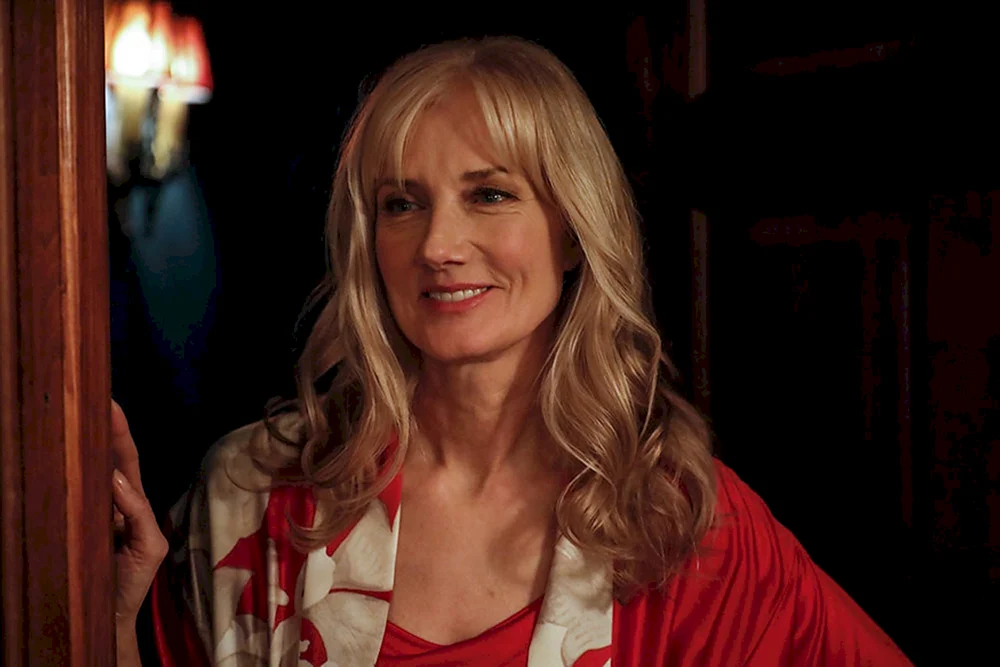 Joely Richardson