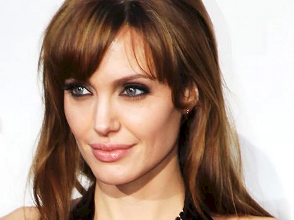 Jolie 2000