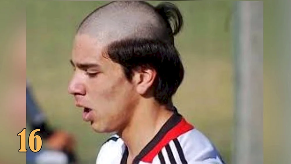 Giovanni Simeone Haarschnitt