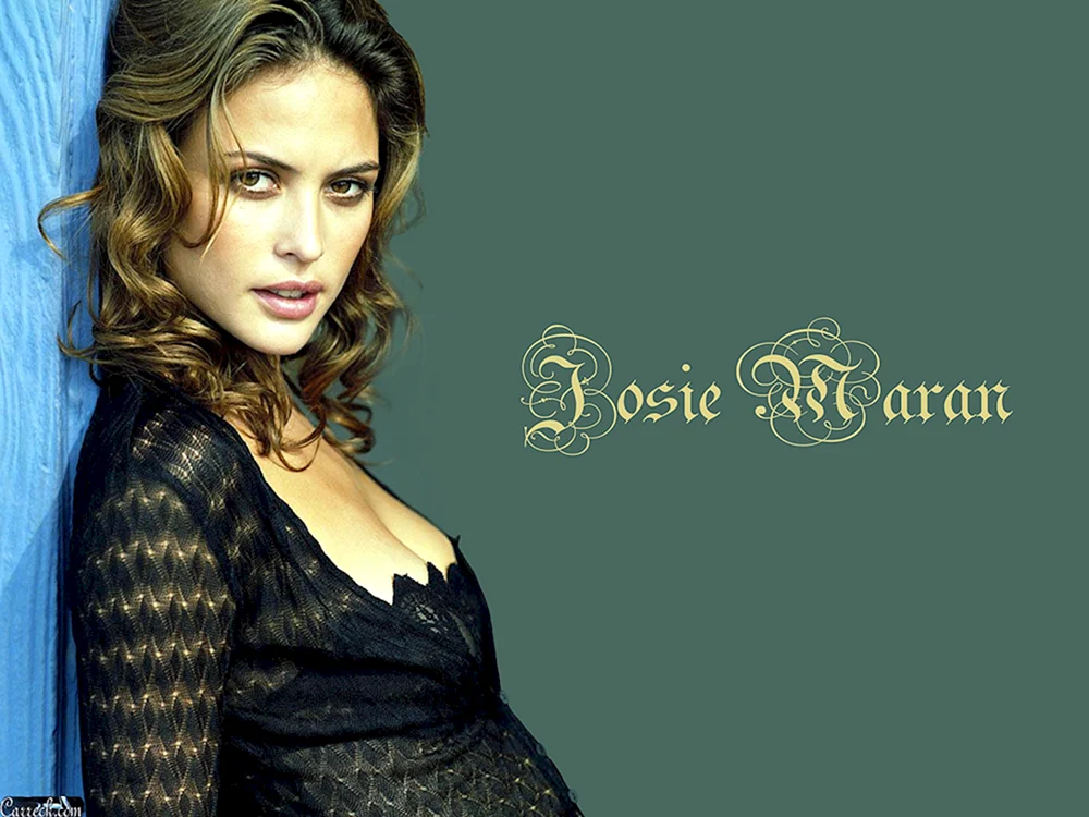 Josie Maran 2005