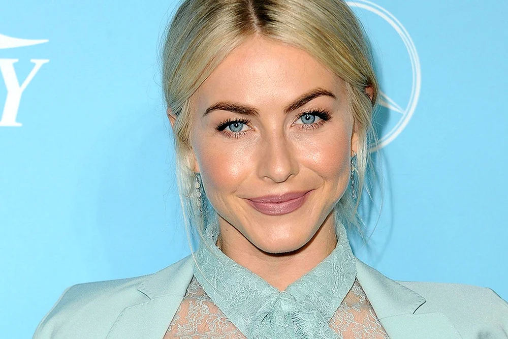 Julianne Hough Jury