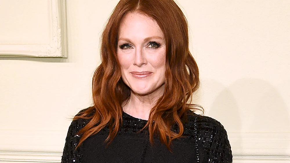 Julianne Moore 2022