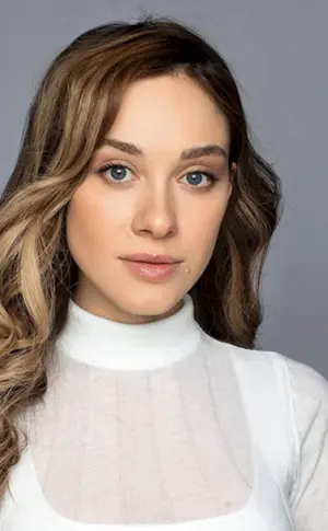 Julia Franz Richter