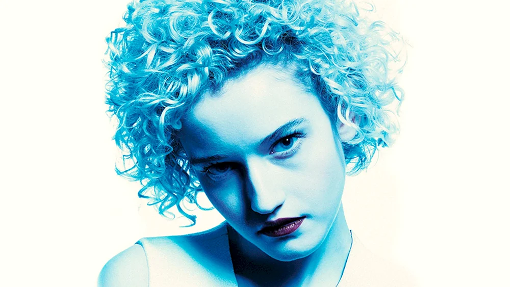 Julia Garner Ozark