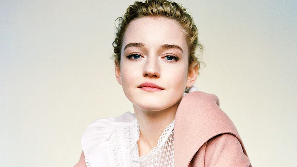 Julia. Garner Ozark