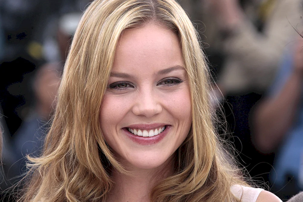 Ebbie Cornish Schauspielerin