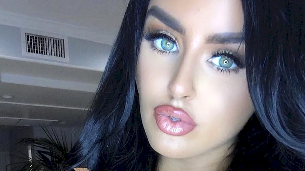 Abigail Ratchford