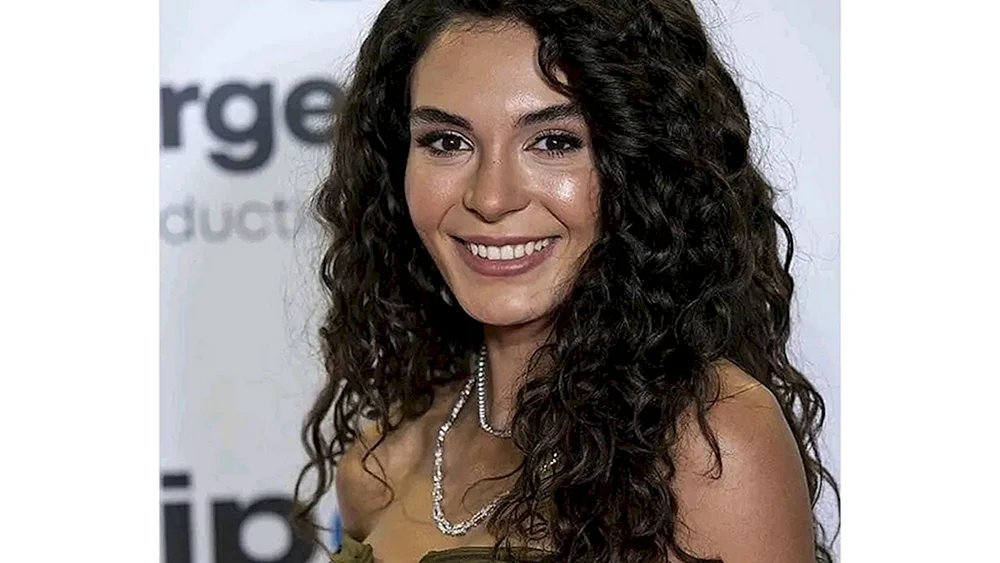 Ebru Shaheen und Osman