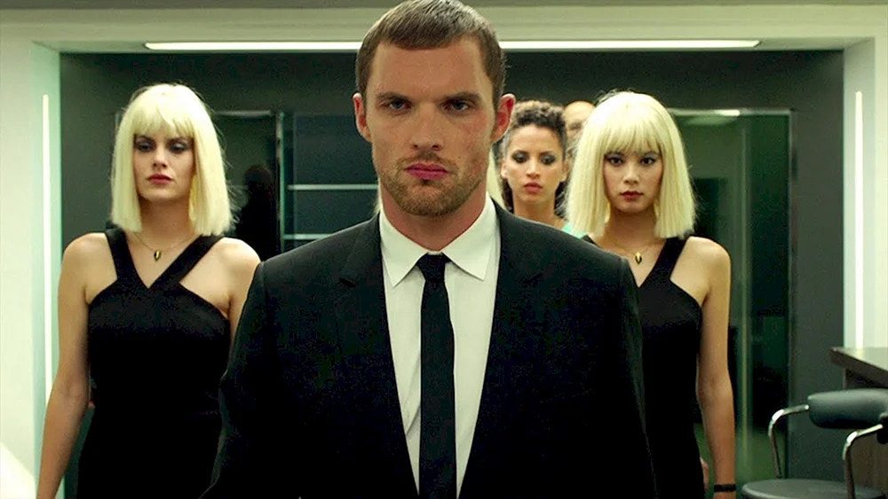 Ed Skrein Vermächtnis Träger Film 2015