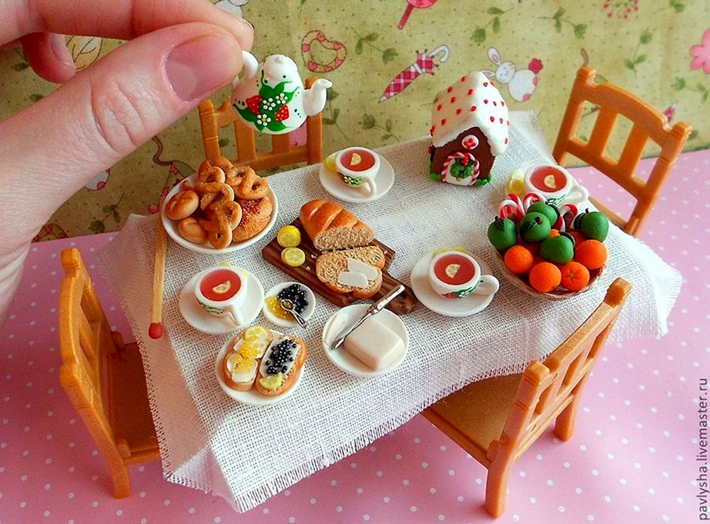 Essen für Puppen