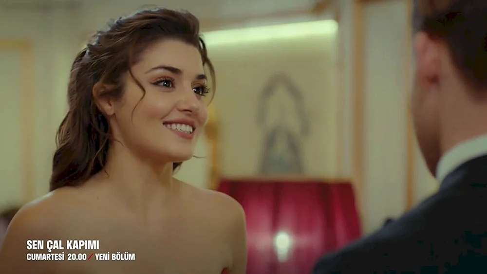 Hande Erçel
