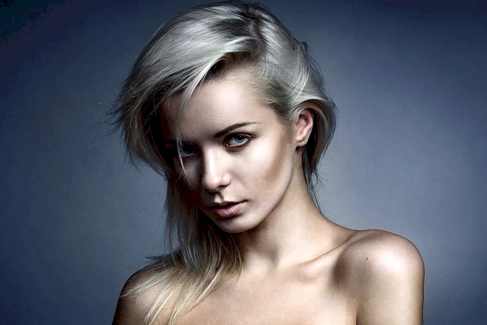 Ekaterina Enokaeva Ekaterina Enokaeva