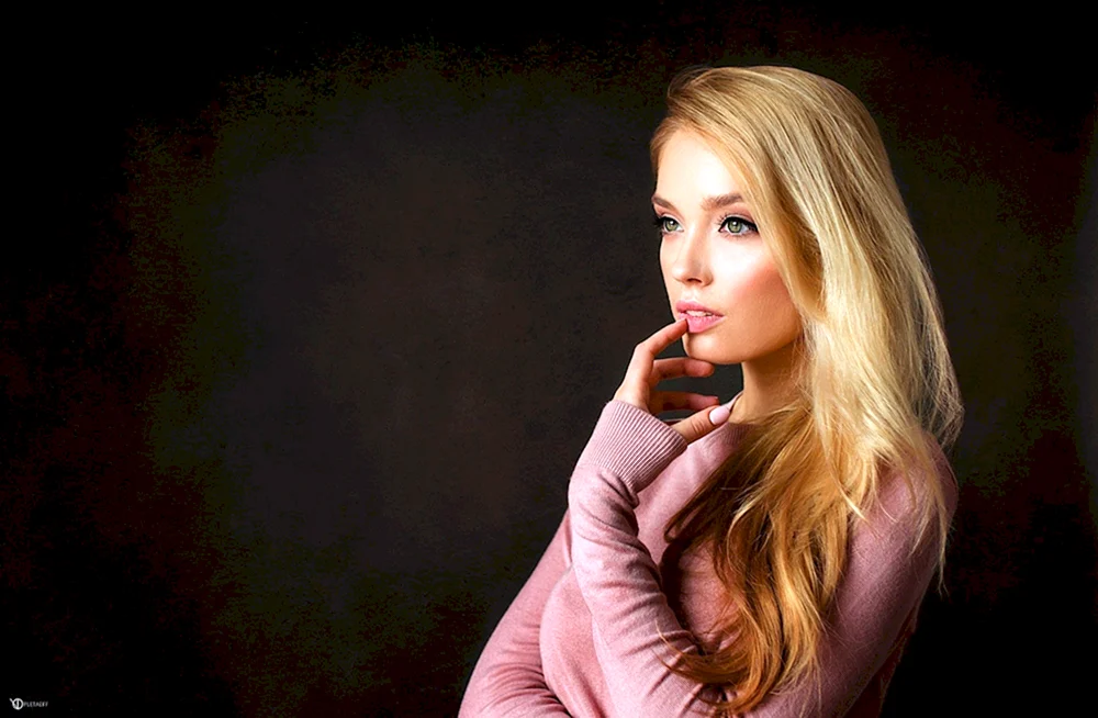Ekaterina Kotaro Sean Archer